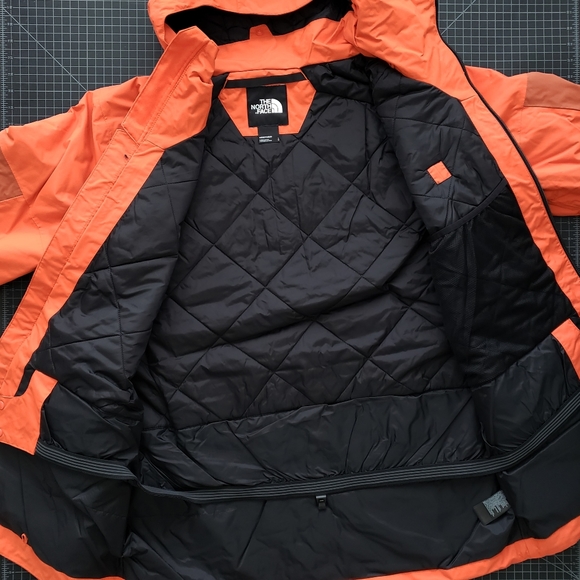 THE NORTH FACE GOLDMILL INSULATED PARKA - PAPAYA ORANGE/PICANTE RED - Picture 7 of 14
